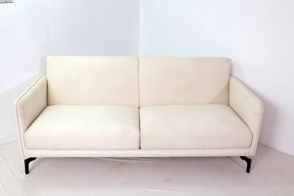 KRISBY SOFA