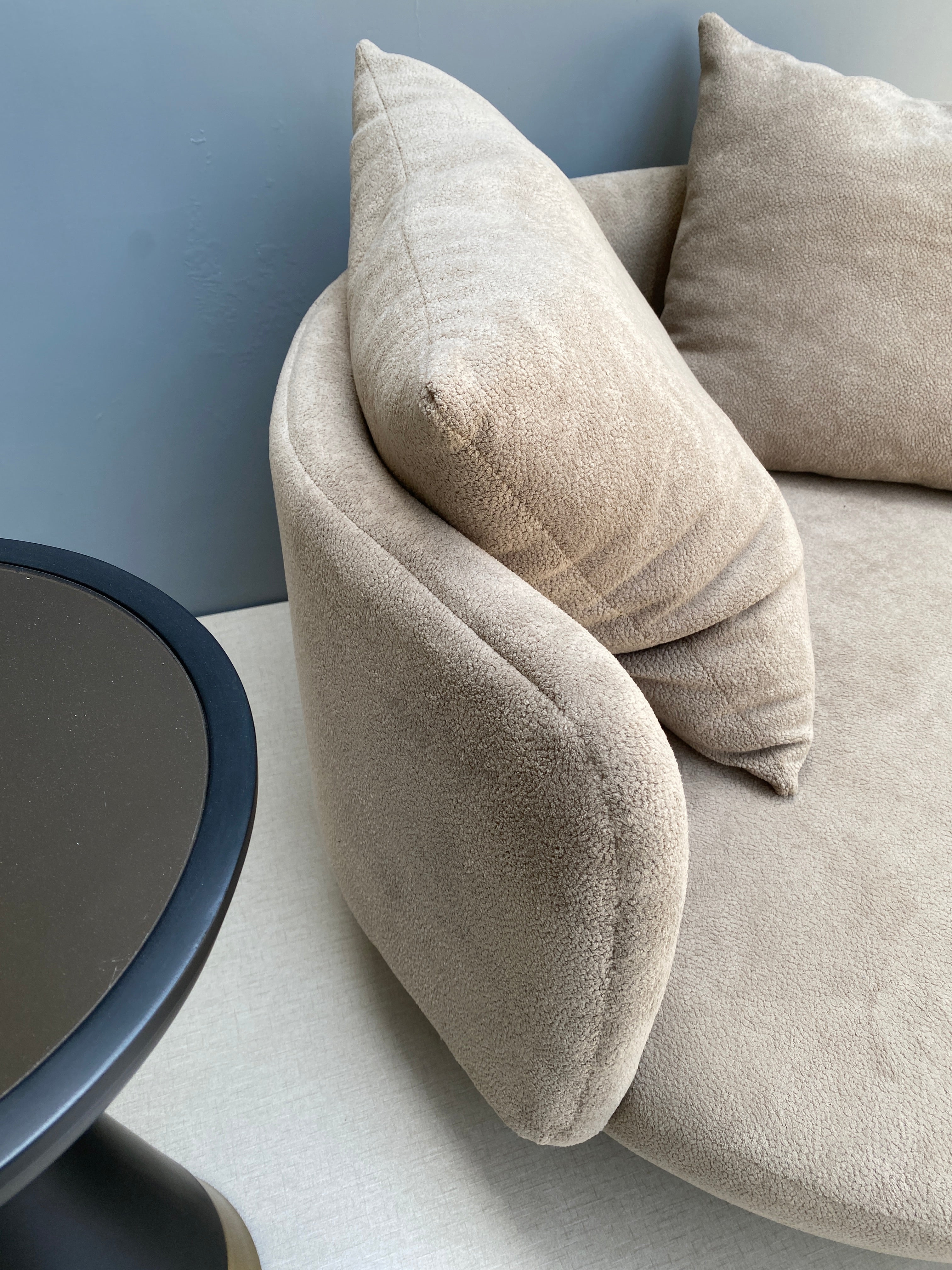 BAIXA LOUNGE CHAIR