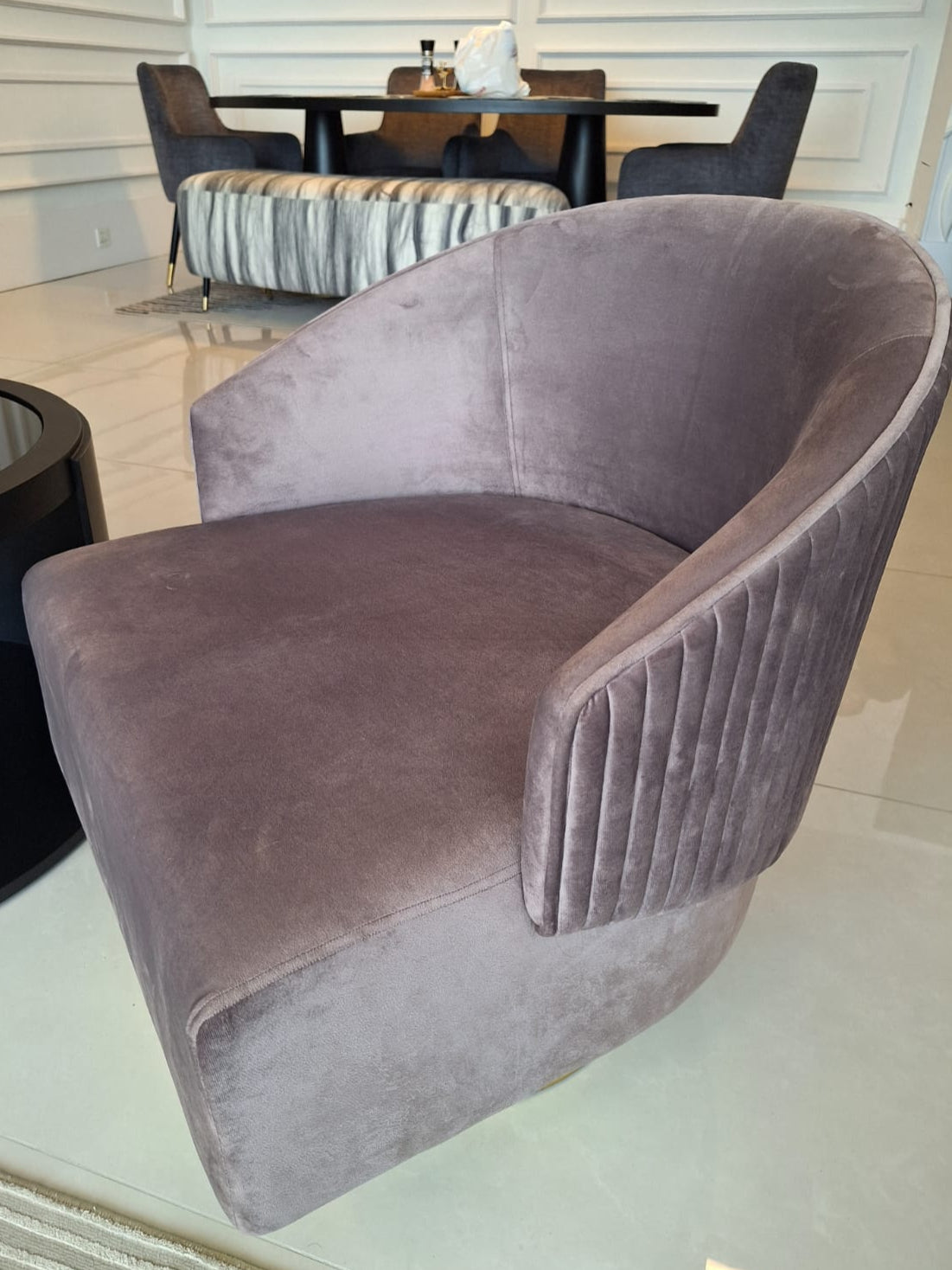 BELVEDERE ARMCHAIR