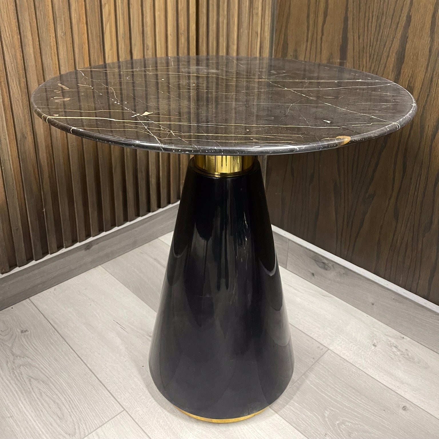 BIMBA SIDE TABLE