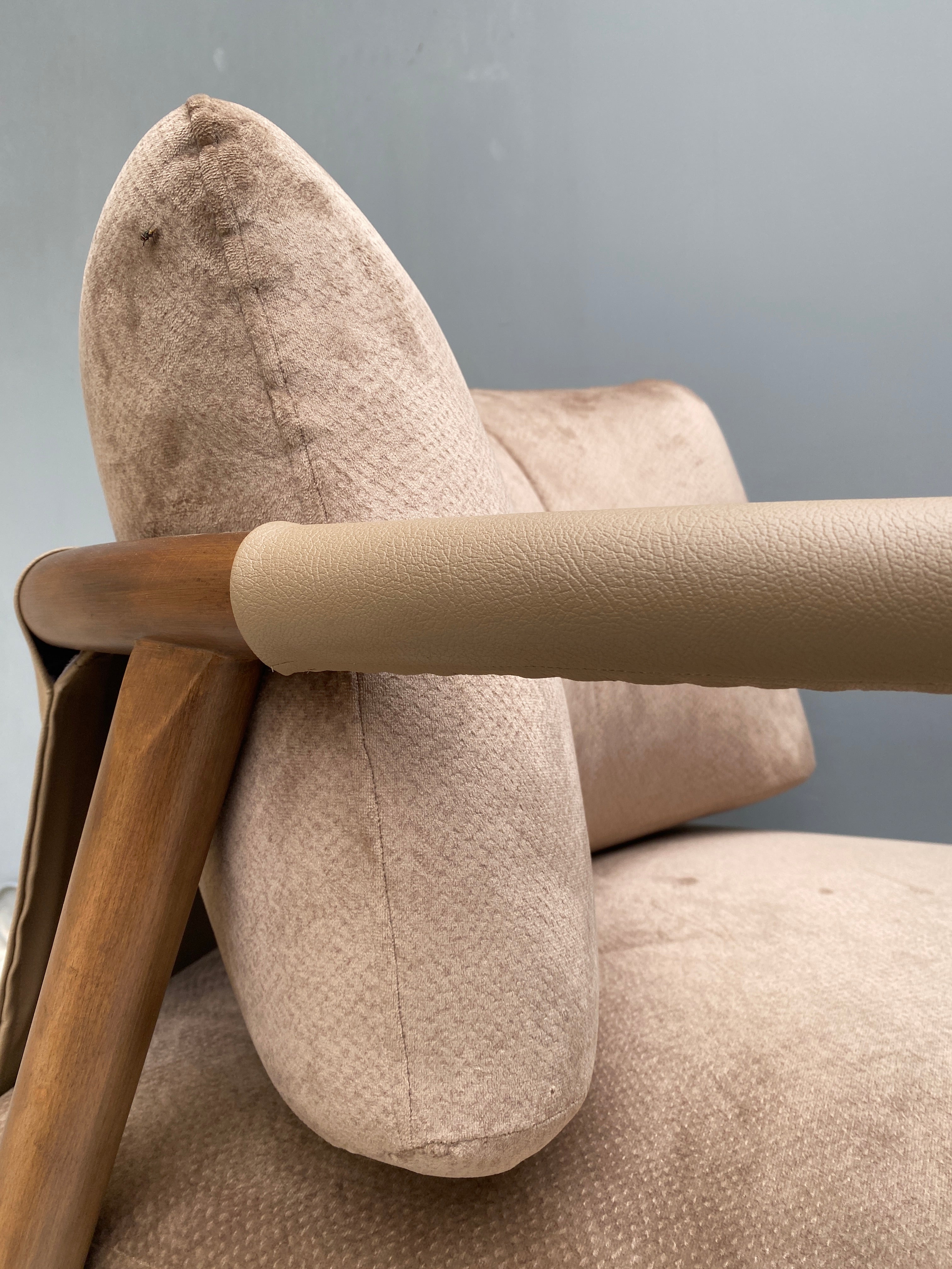 BUSH ARMCHAIR