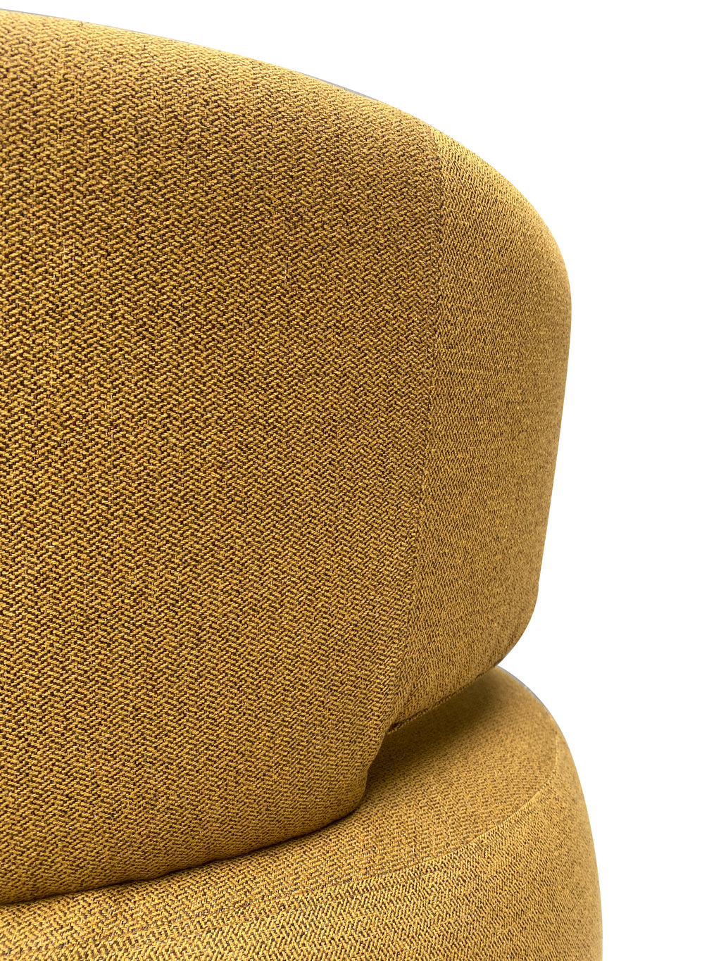 CURL ARMCHAIR
