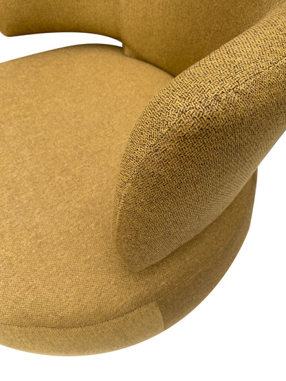 CURL ARMCHAIR