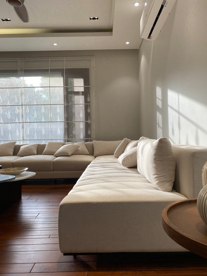 FREEMAN MODULAR SOFA