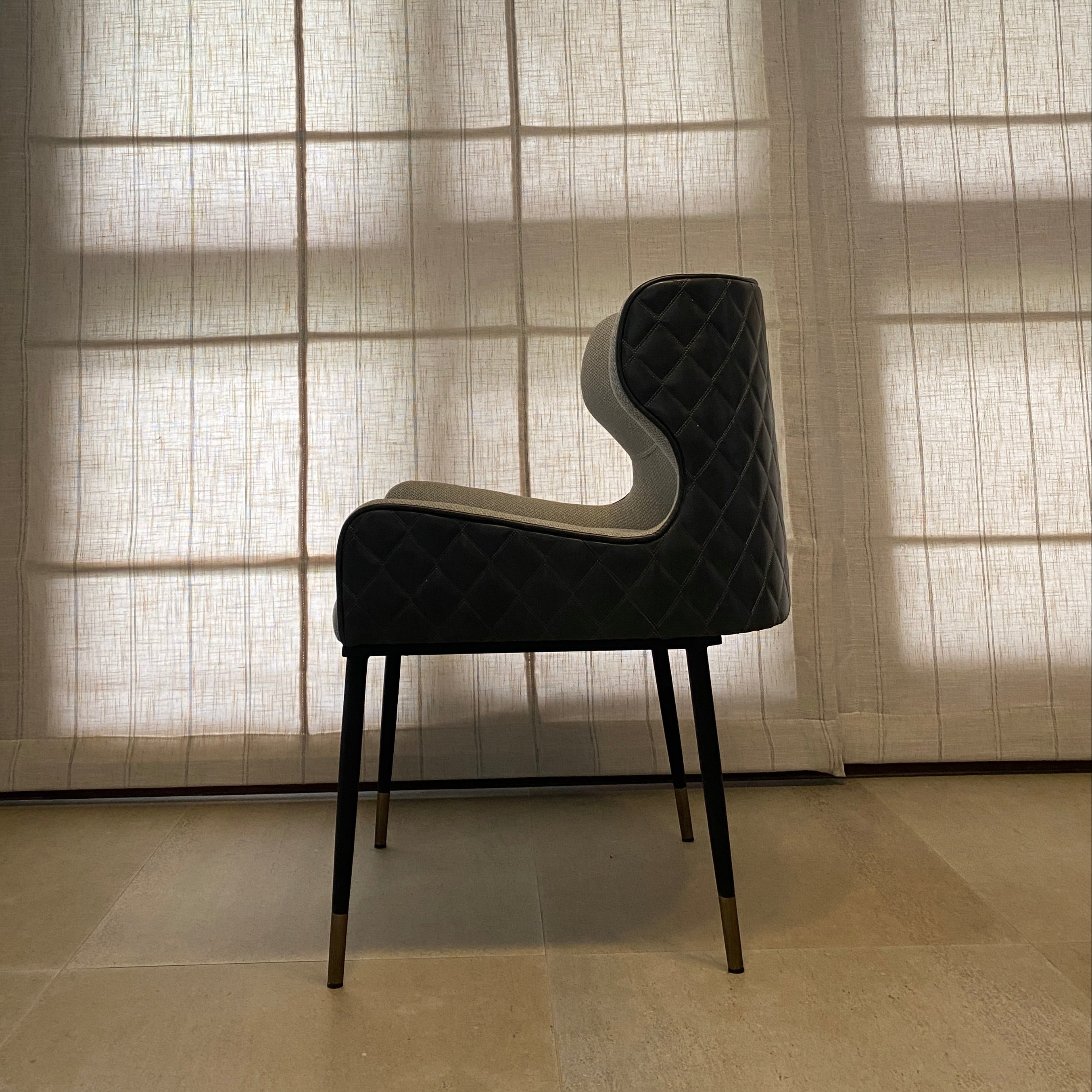 GIANNI LITTLE ARMCHAIR