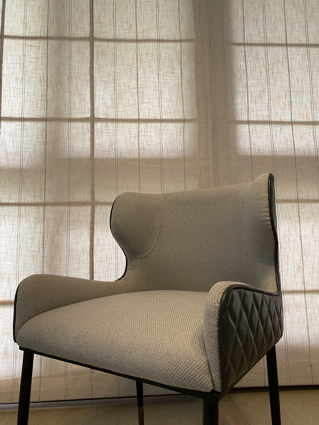 GIANNI LITTLE ARMCHAIR