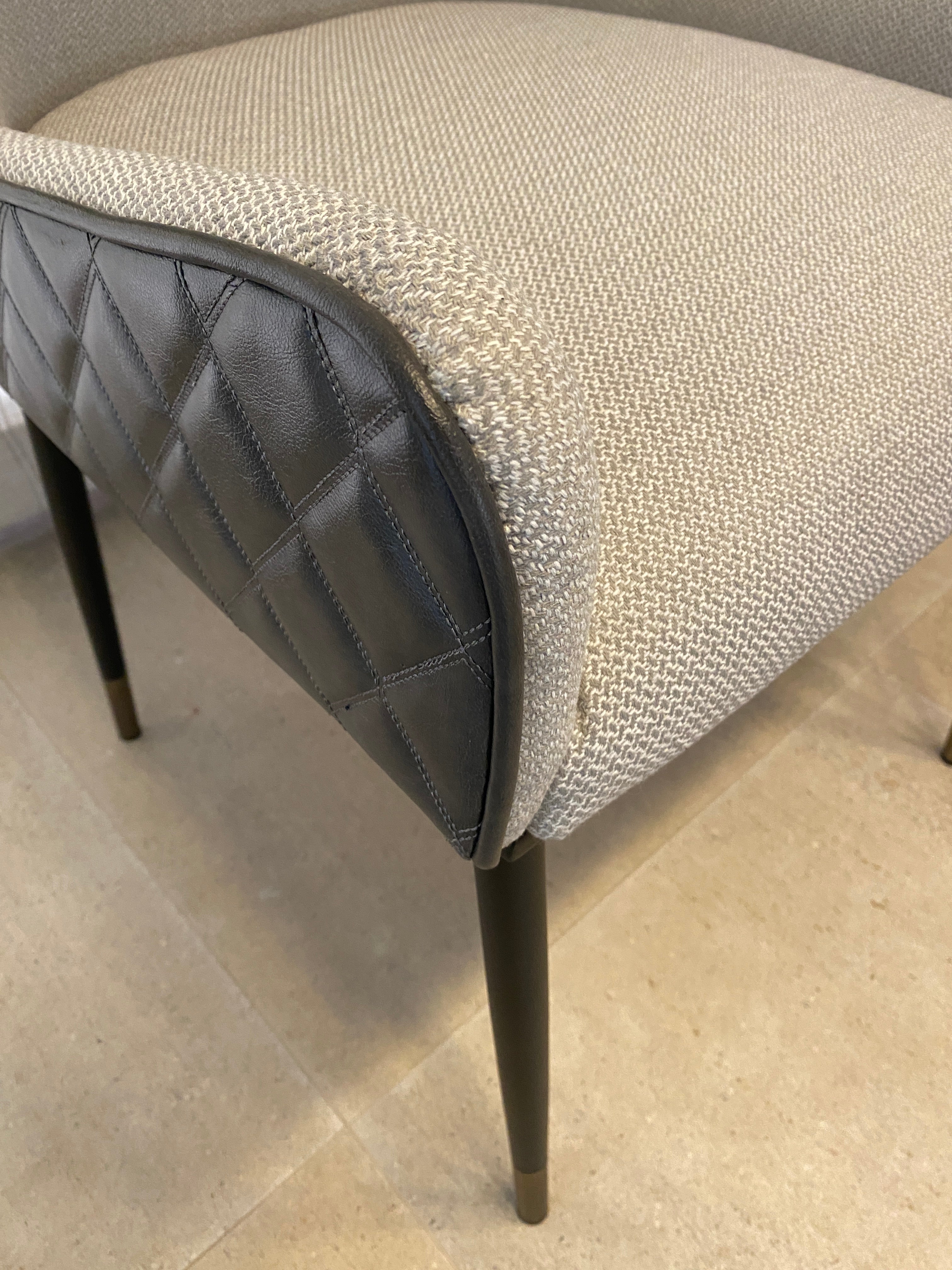 GIANNI LITTLE ARMCHAIR