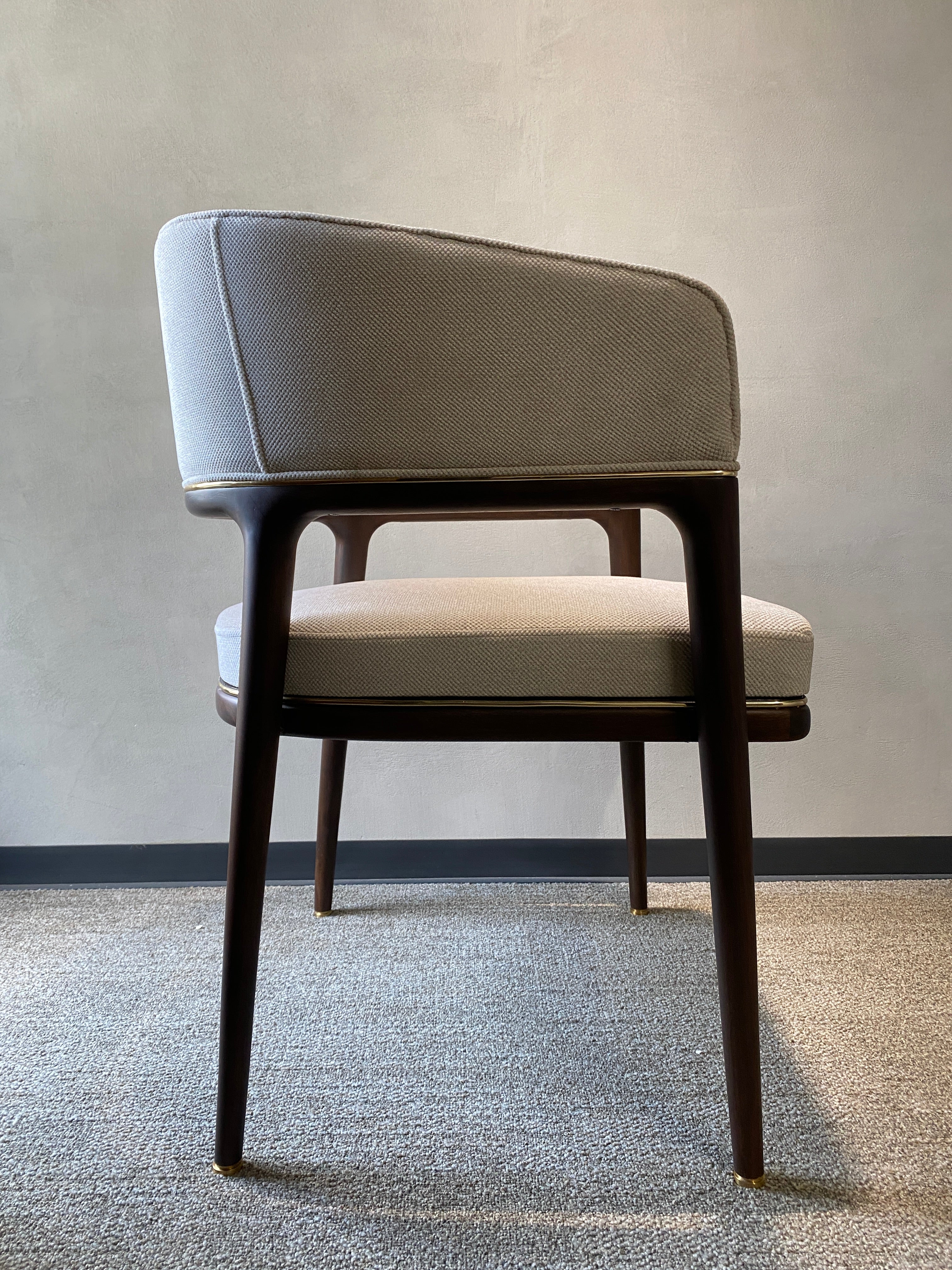 HOLA ARMCHAIR