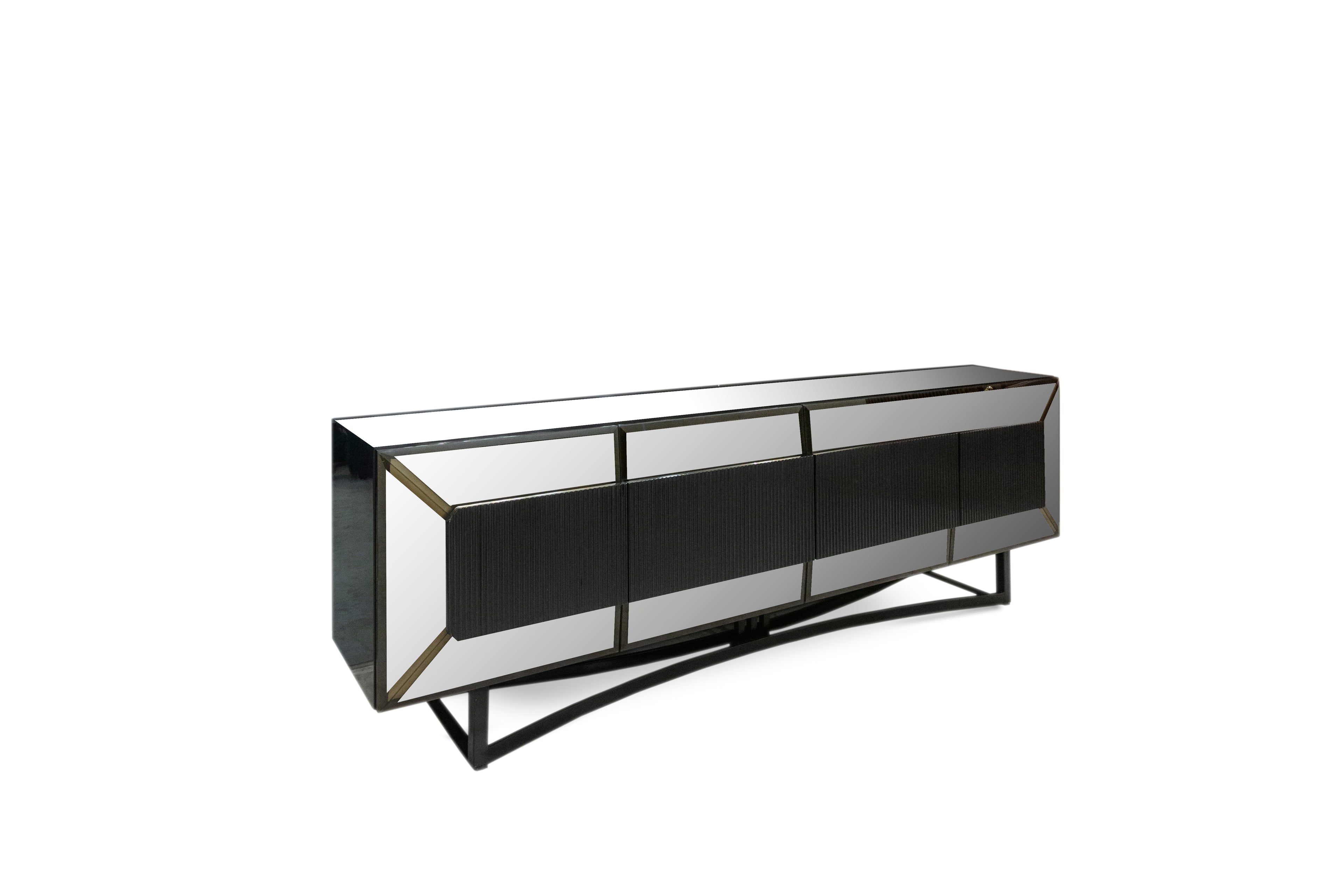 LION SIDEBOARD