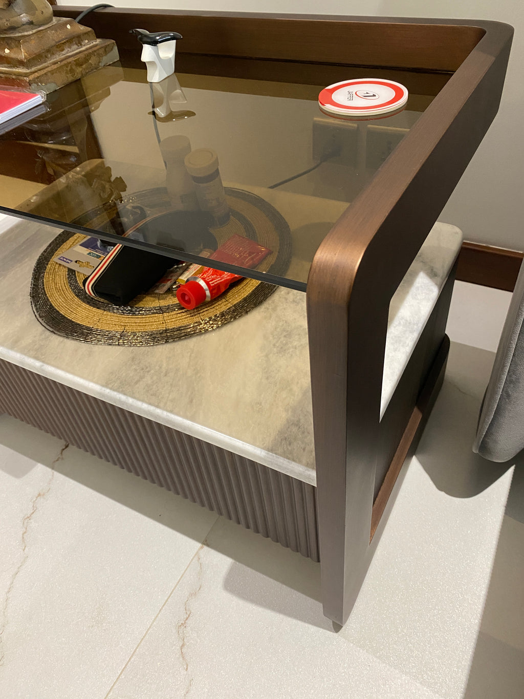 MARKEL NIGHTSTAND