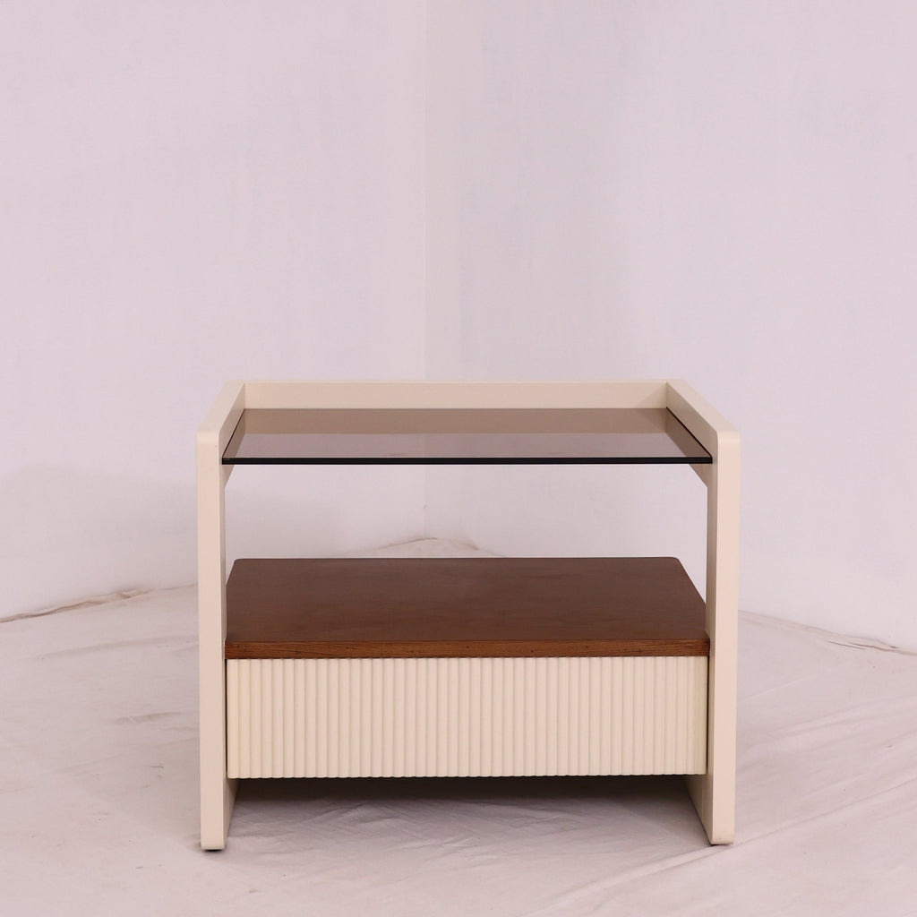 MARKEL NIGHTSTAND