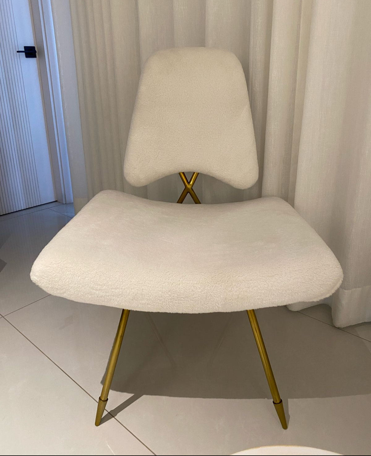 MAXIME CHAIR