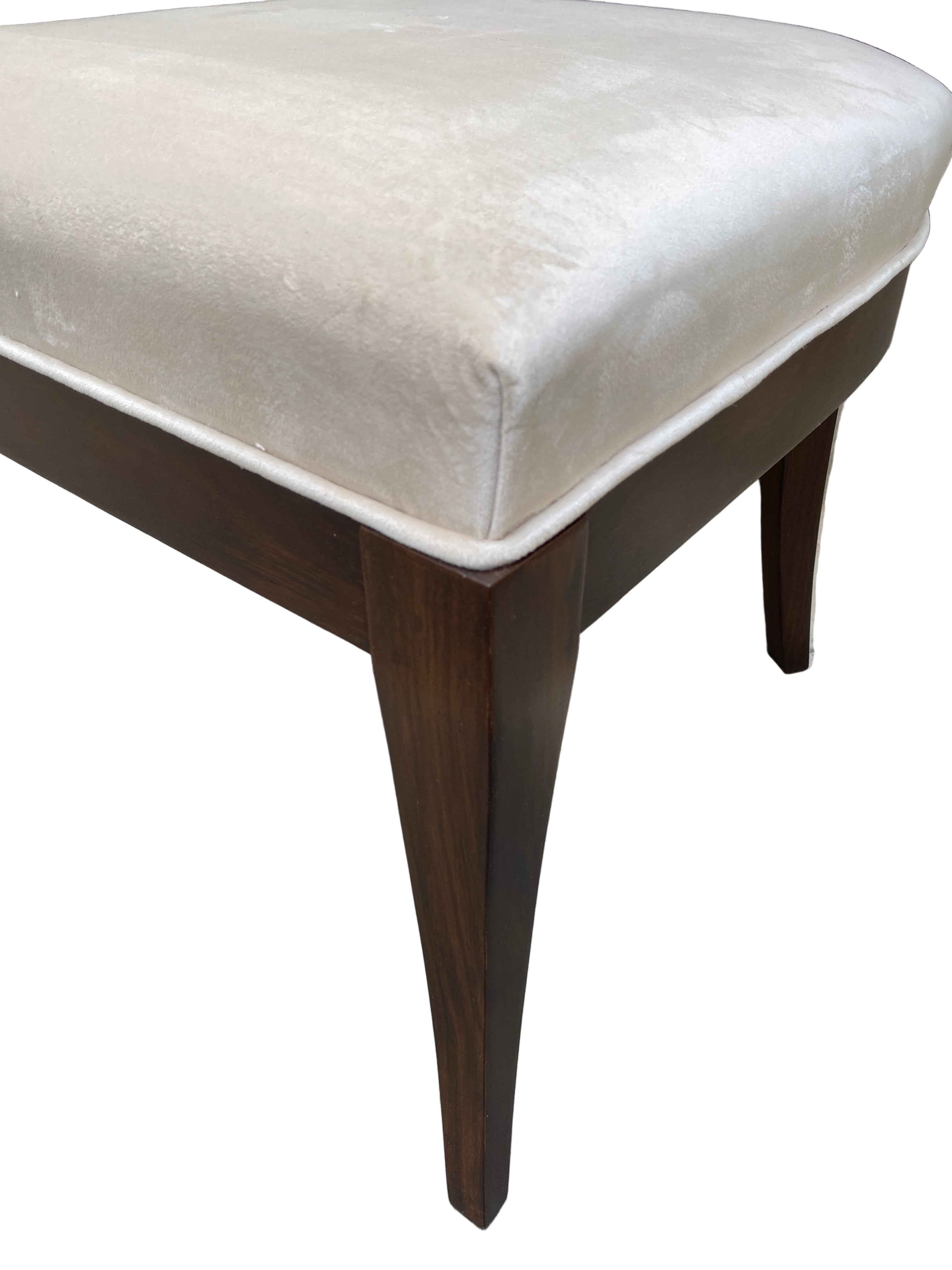 MICHAEL SMITH LITTLE ARMCHAIR