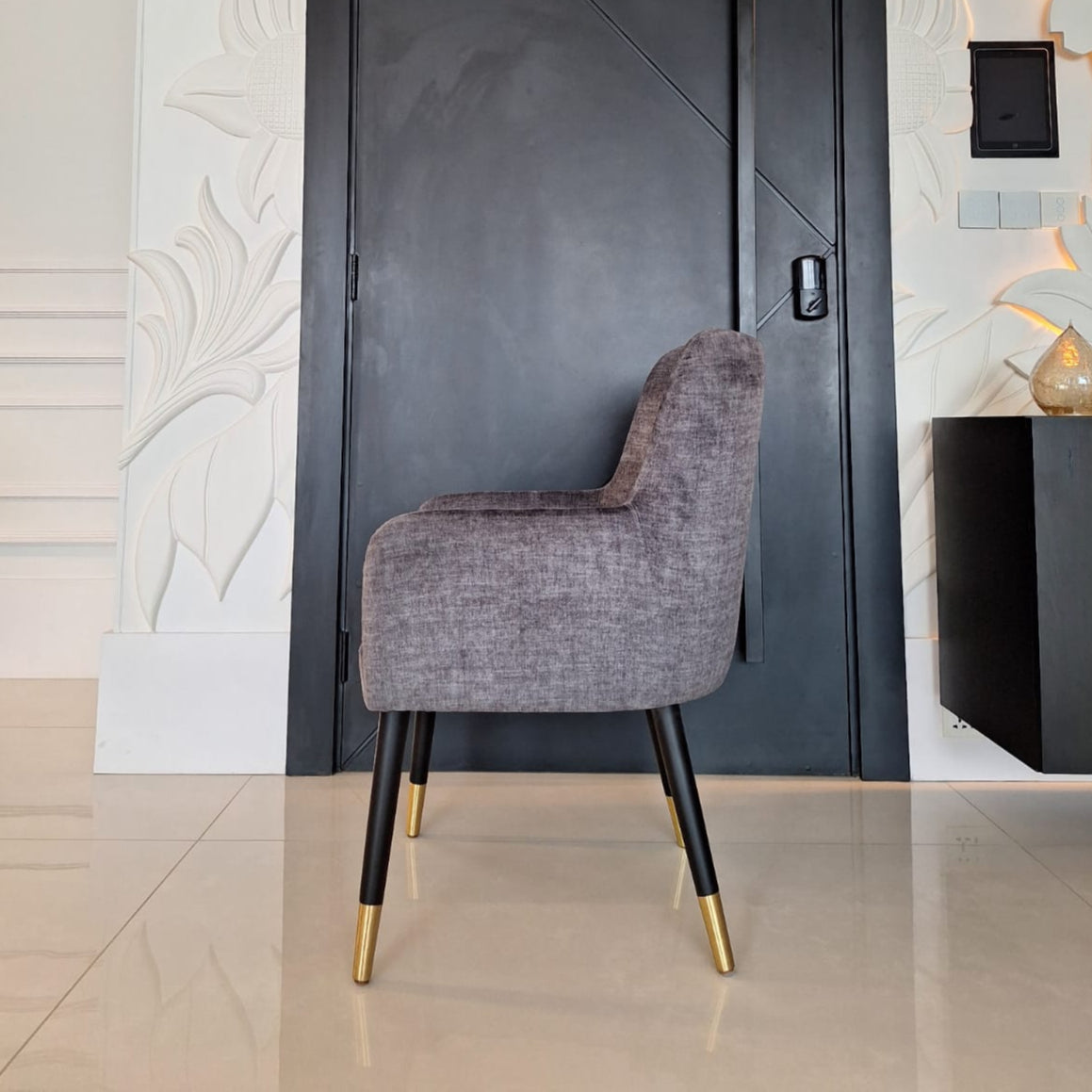 MILANO LITTLE ARMCHAIR