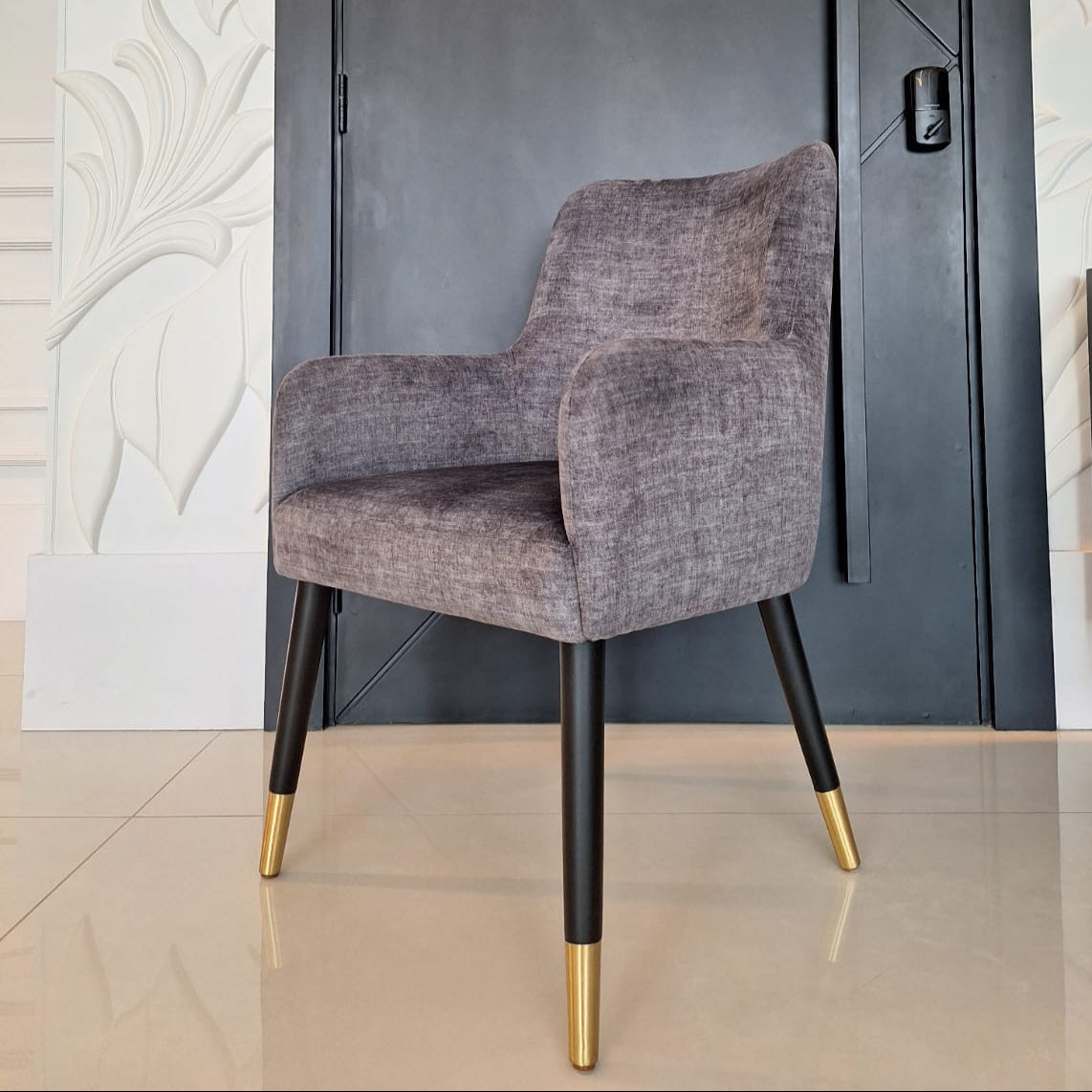 MILANO LITTLE ARMCHAIR