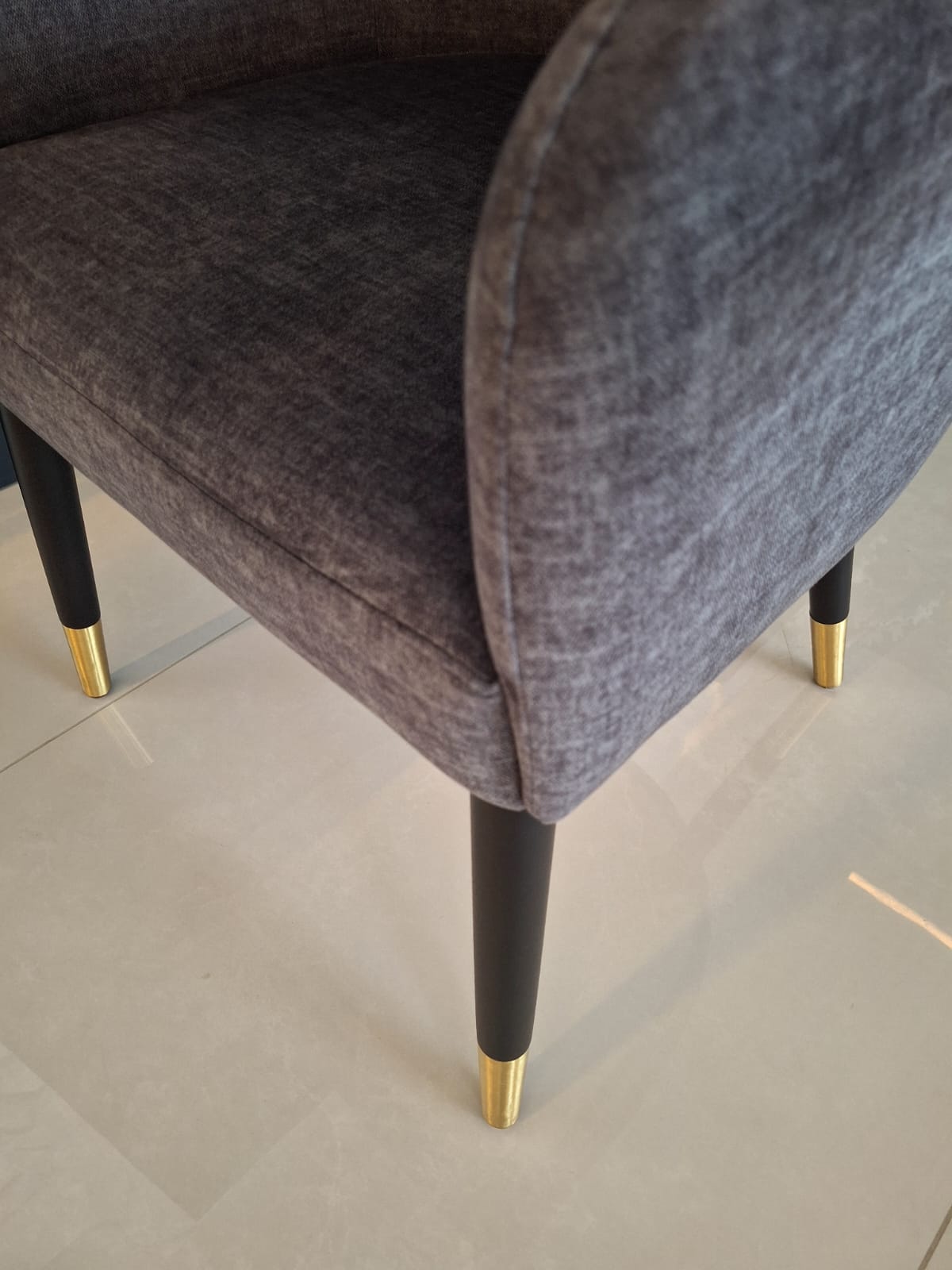 MILANO LITTLE ARMCHAIR