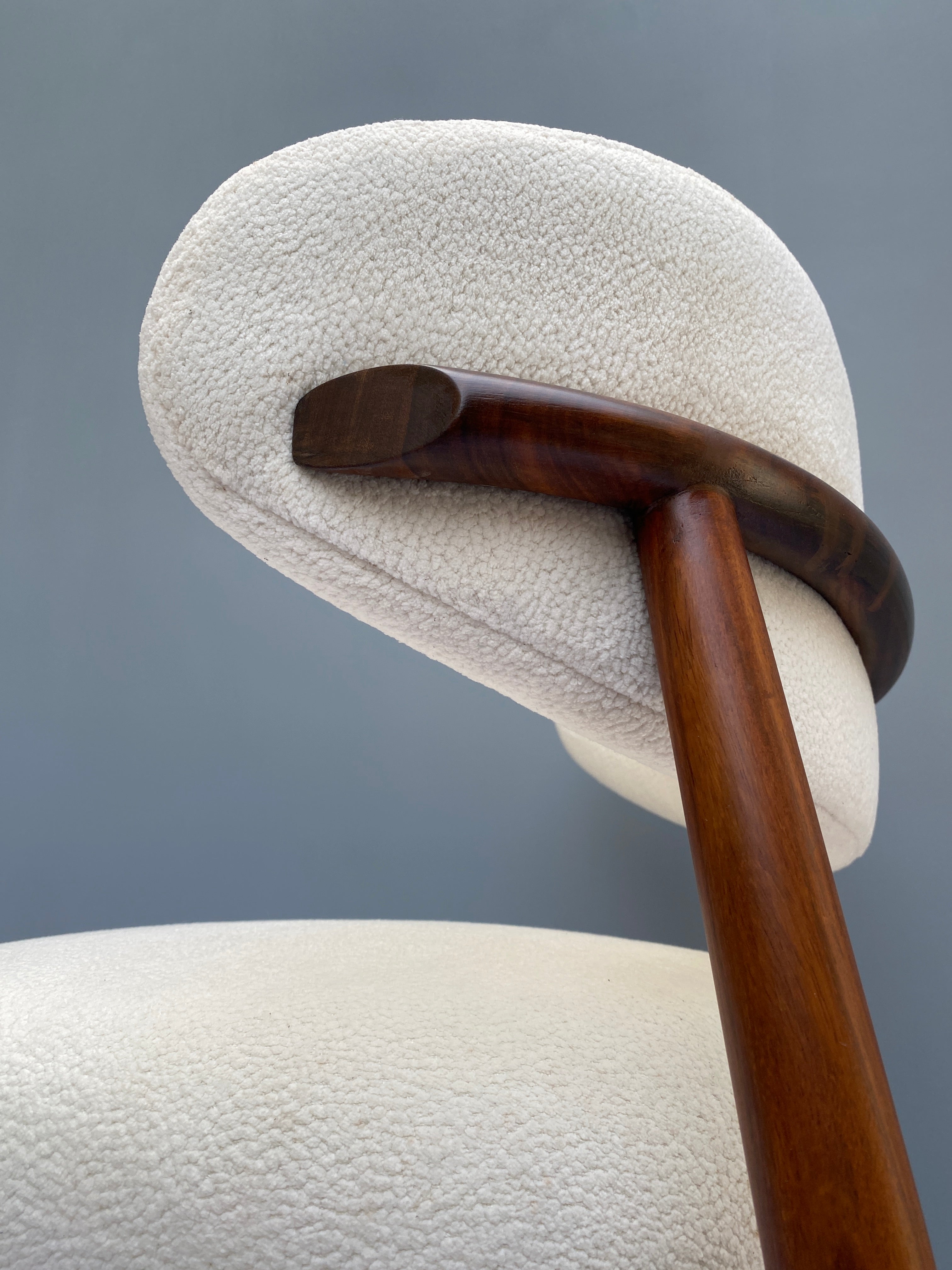 OLEANDRO STOOL