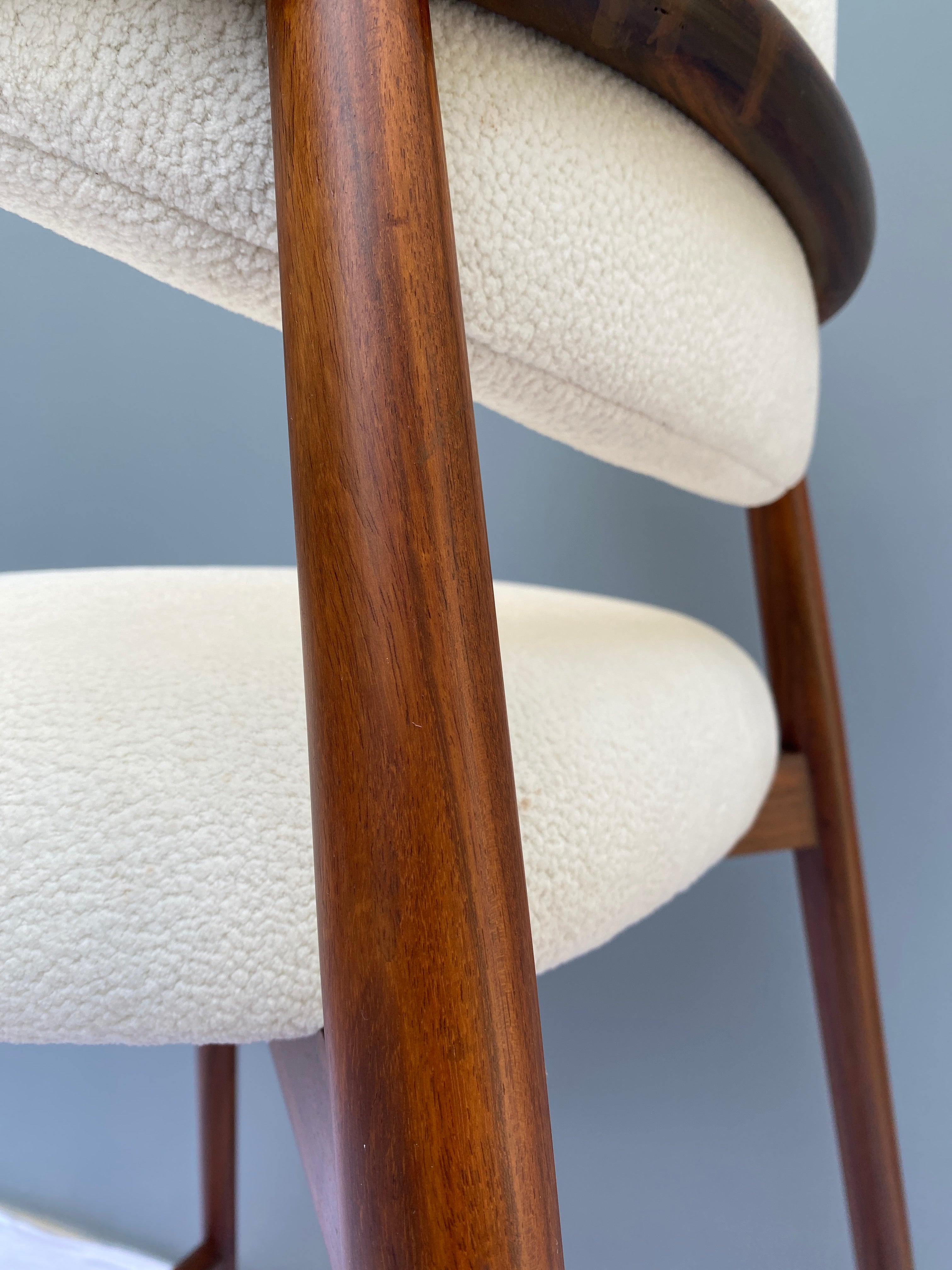 OLEANDRO STOOL