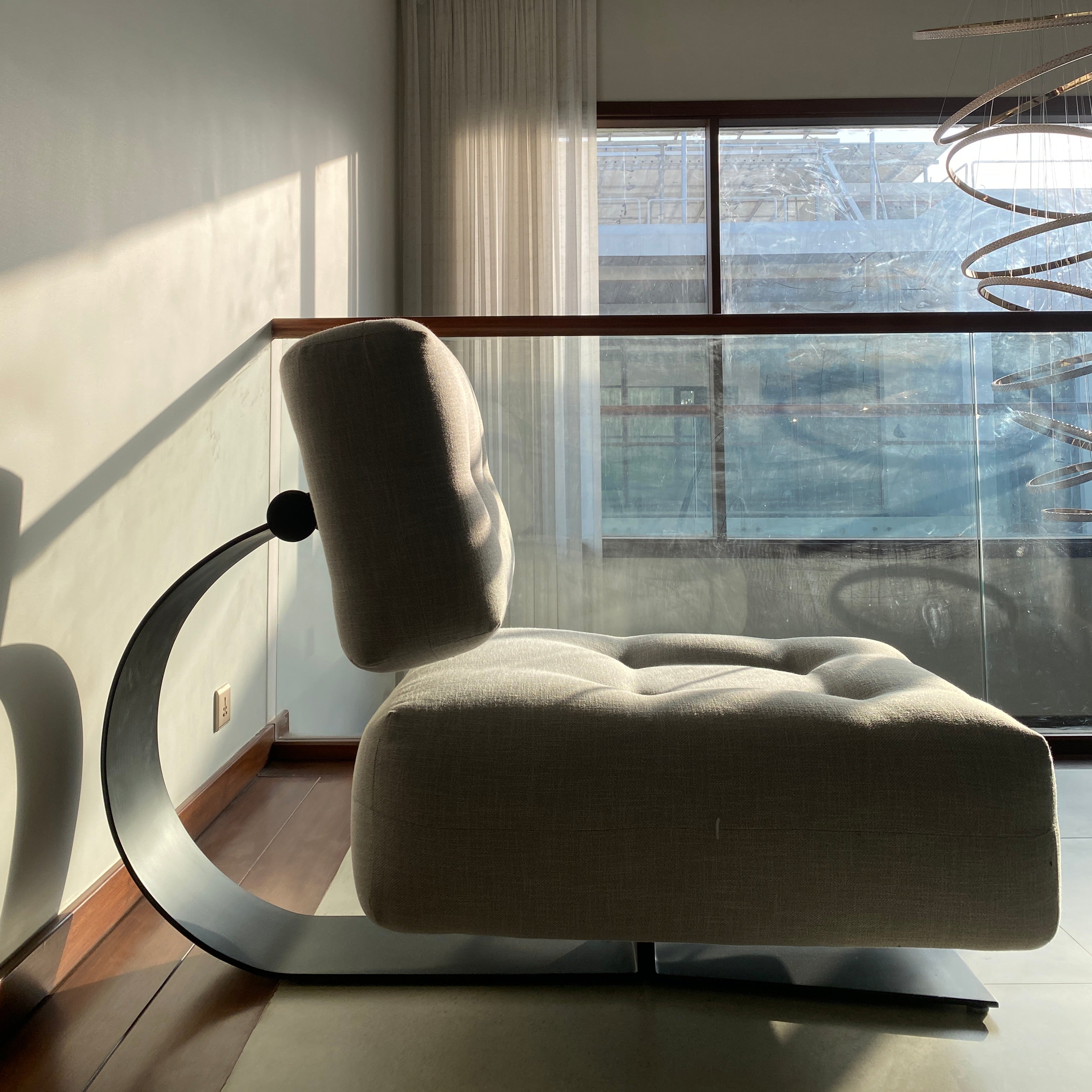 OSCAR NIEMEYER CHAIR