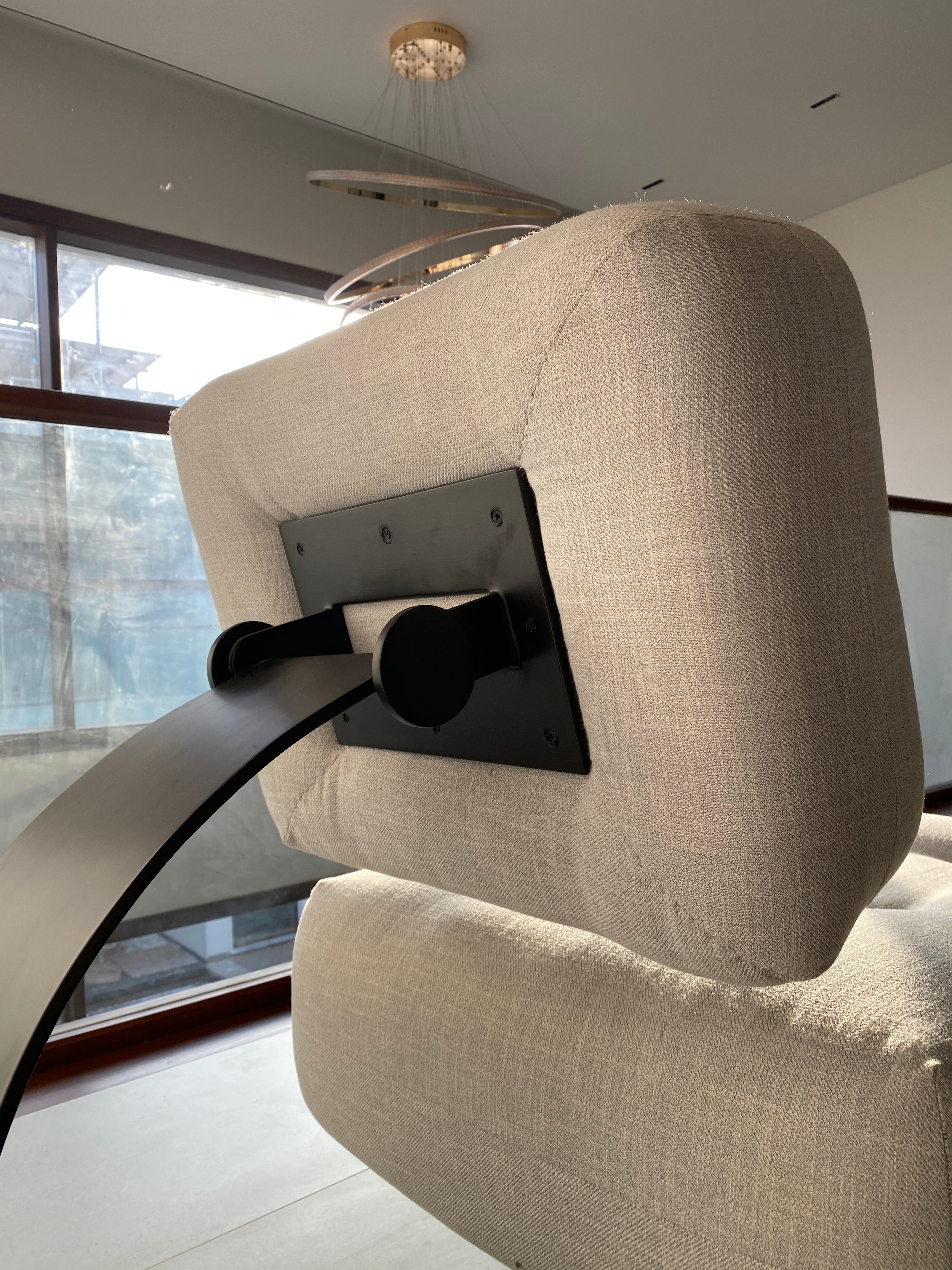 OSCAR NIEMEYER CHAIR