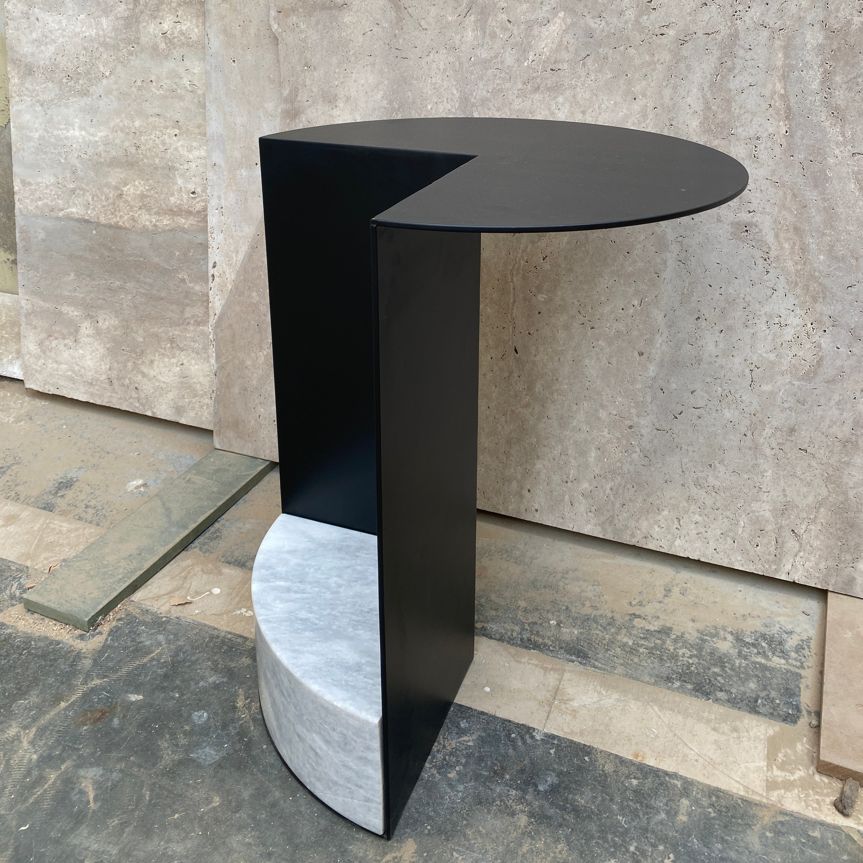 PAC END TABLE