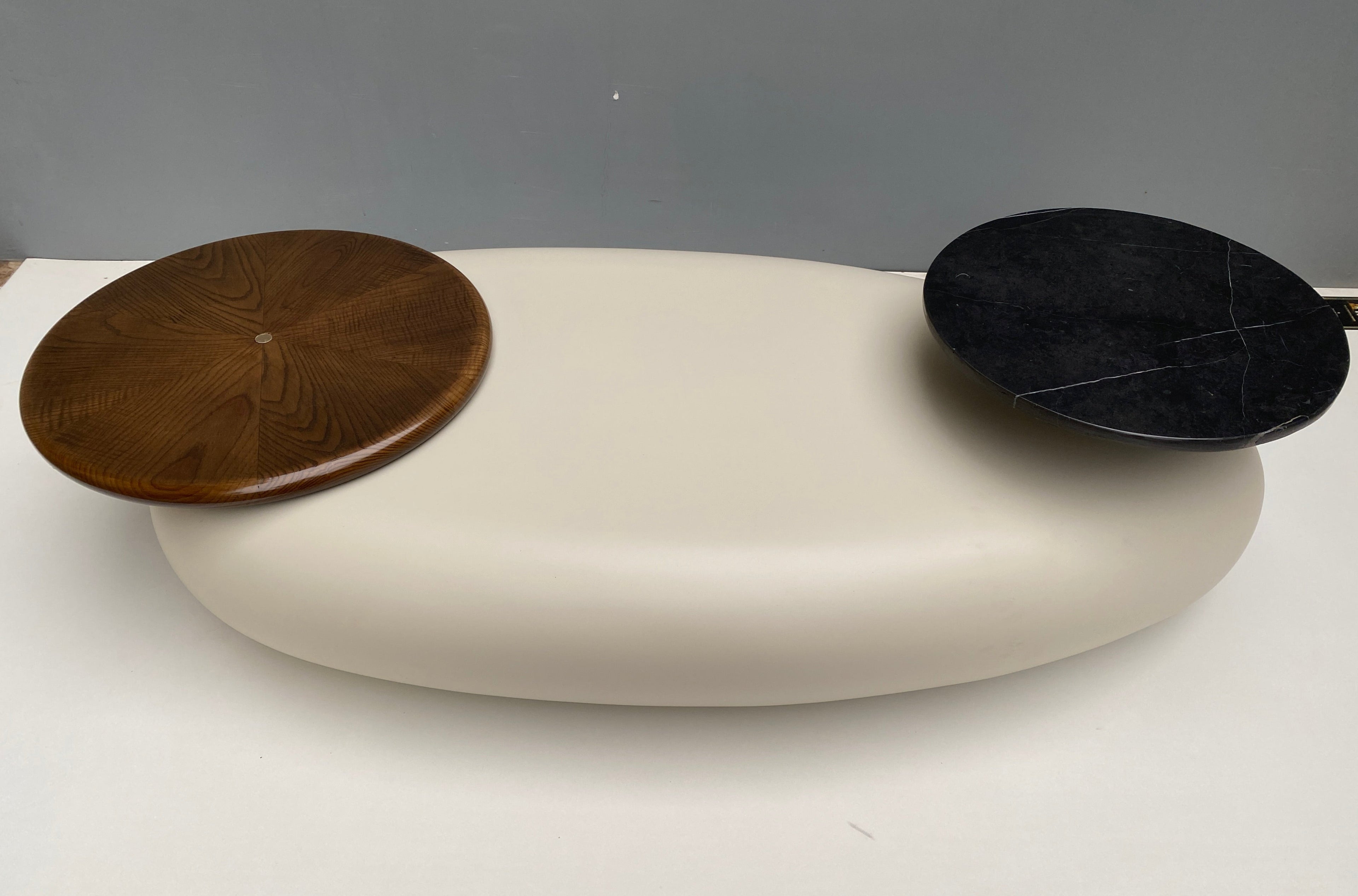 PEBBLE CENTER TABLE