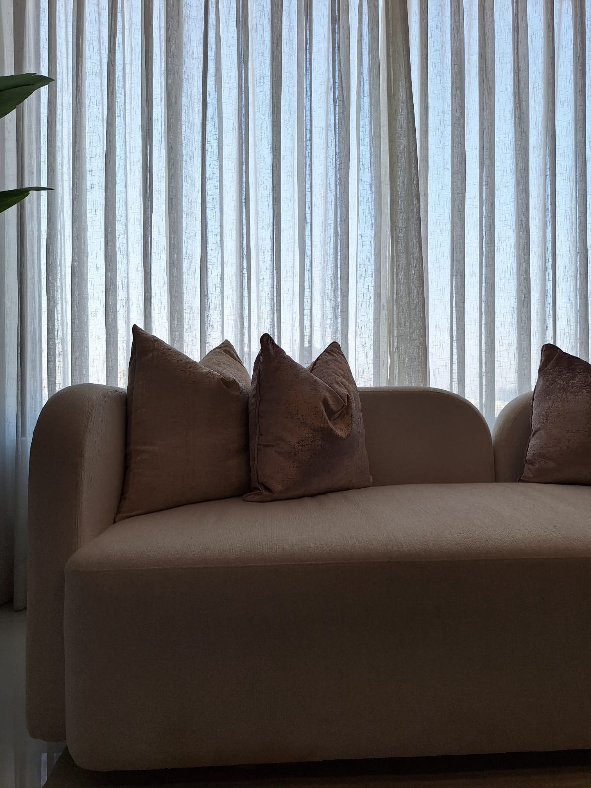 PLUSH SOFA
