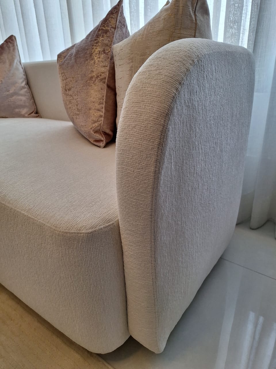 PLUSH SOFA