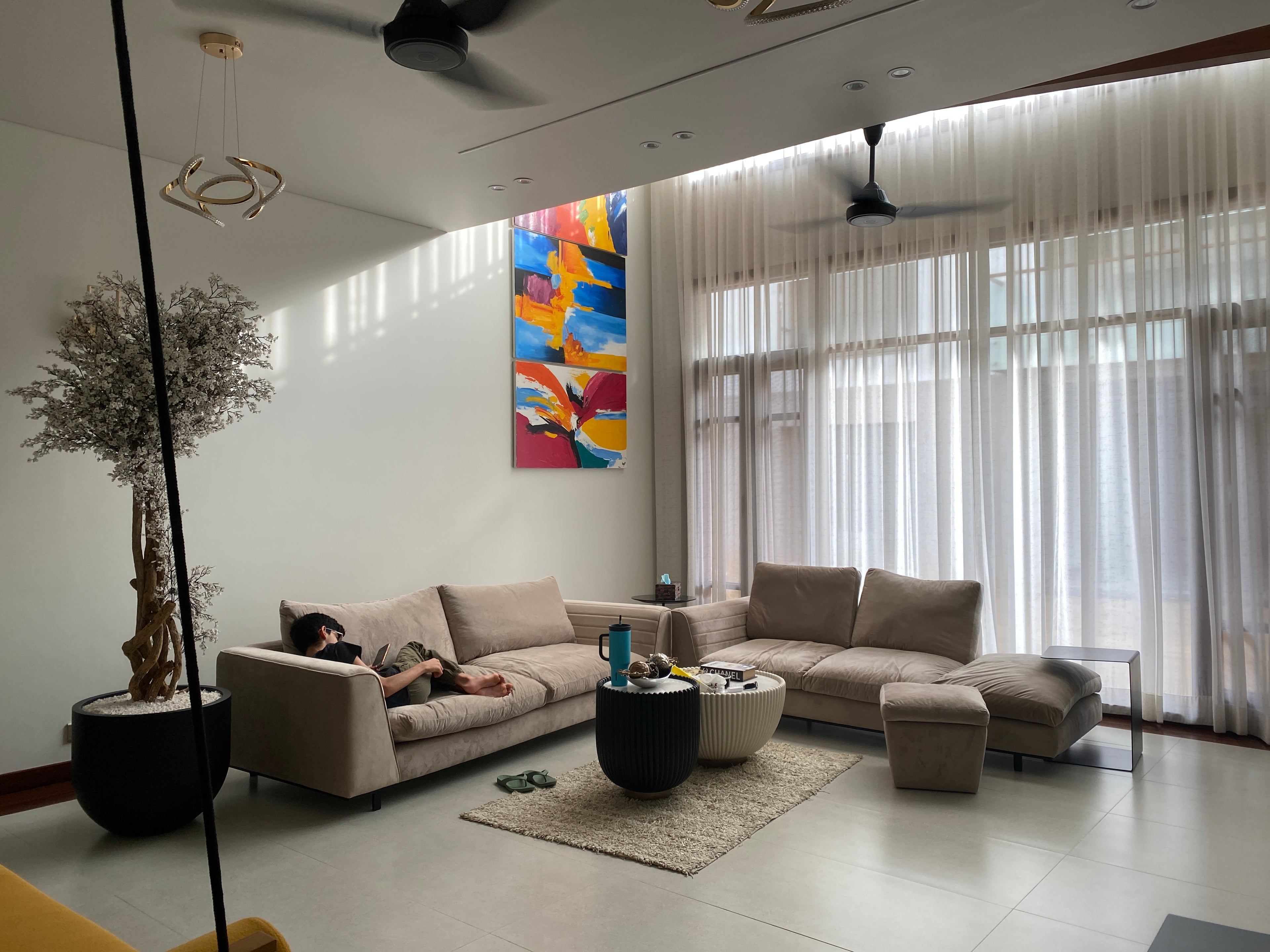 ROGER MODULAR SOFA