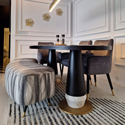 SILVIO DINING TABLE