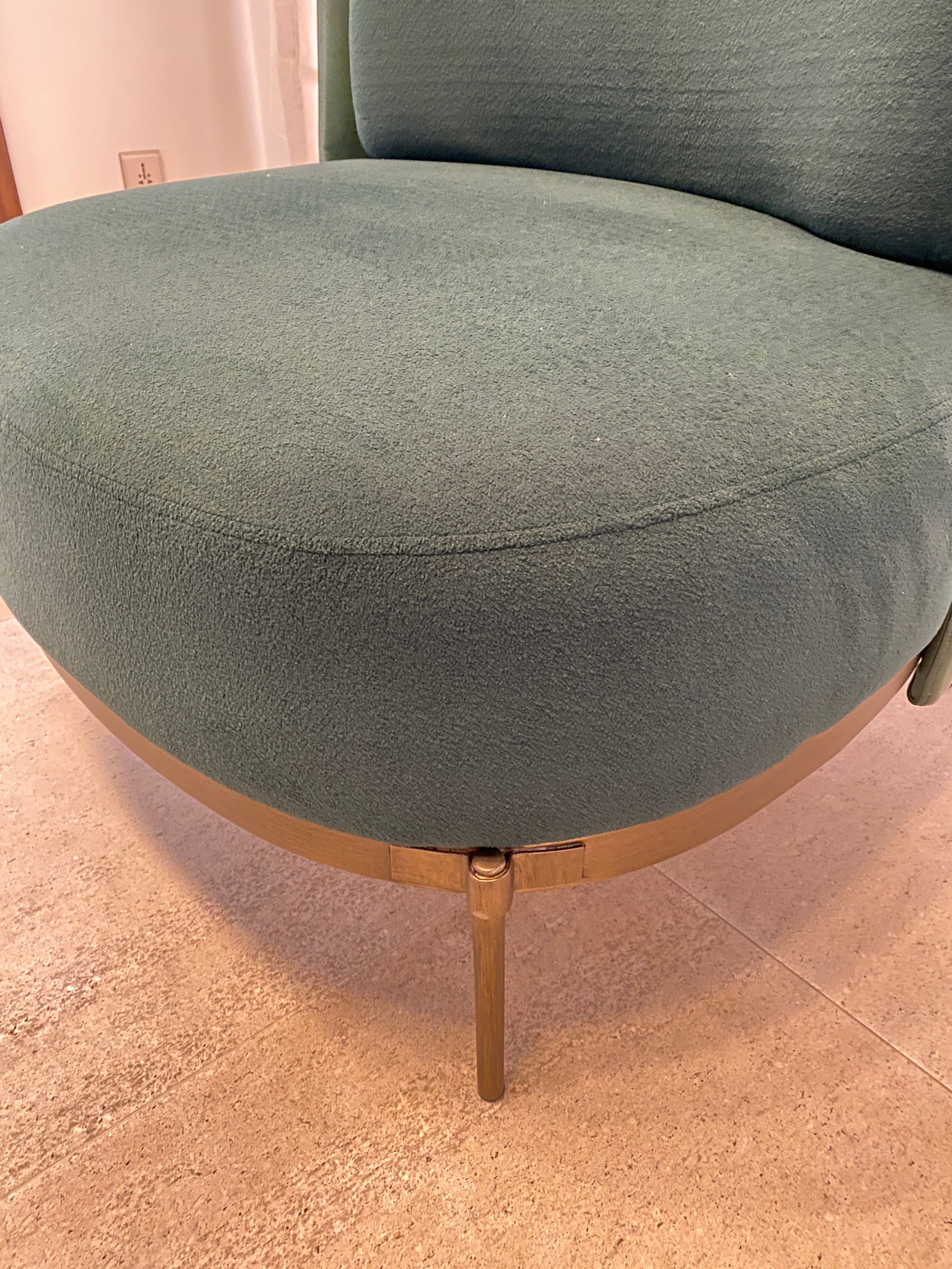 TAPE CHAIR