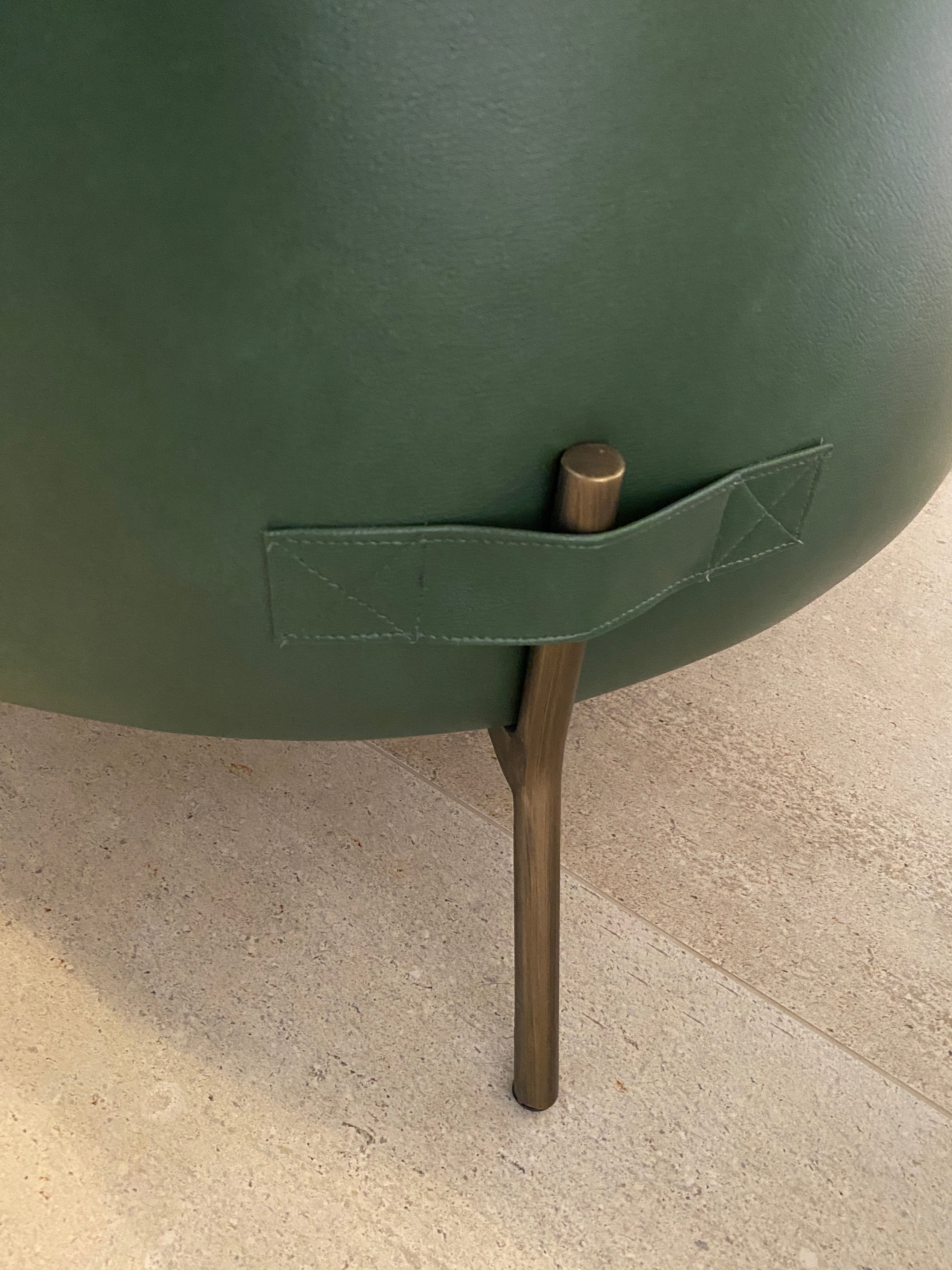 TAPE CHAIR